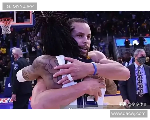 三节打卡！库里16分、库明加25+10，勇士四人得20分大胜灰熊